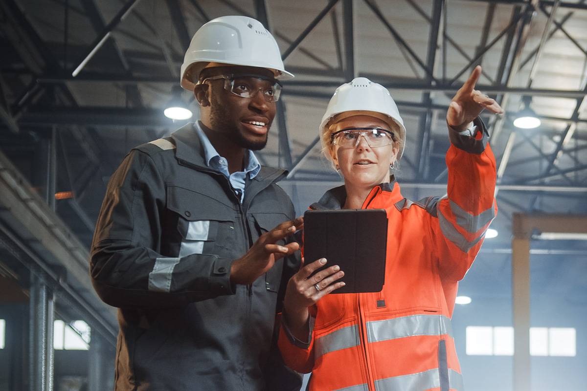 Die Fachkraft für Arbeitssicherheit ist dein persönlicher Spezialist rund um Arbeits- und Gesundheitsschutz