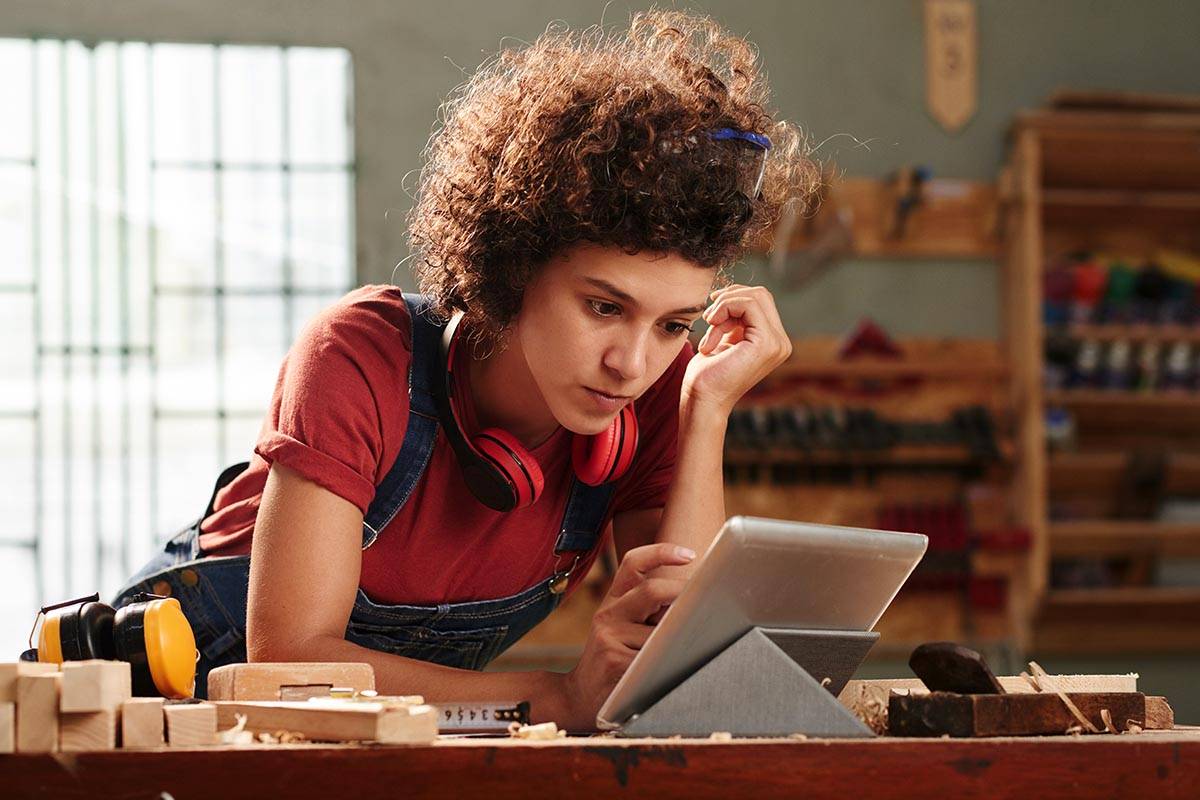 Wir kümmern uns um die Ausbildung deiner Helfer – Theorie und Praxis